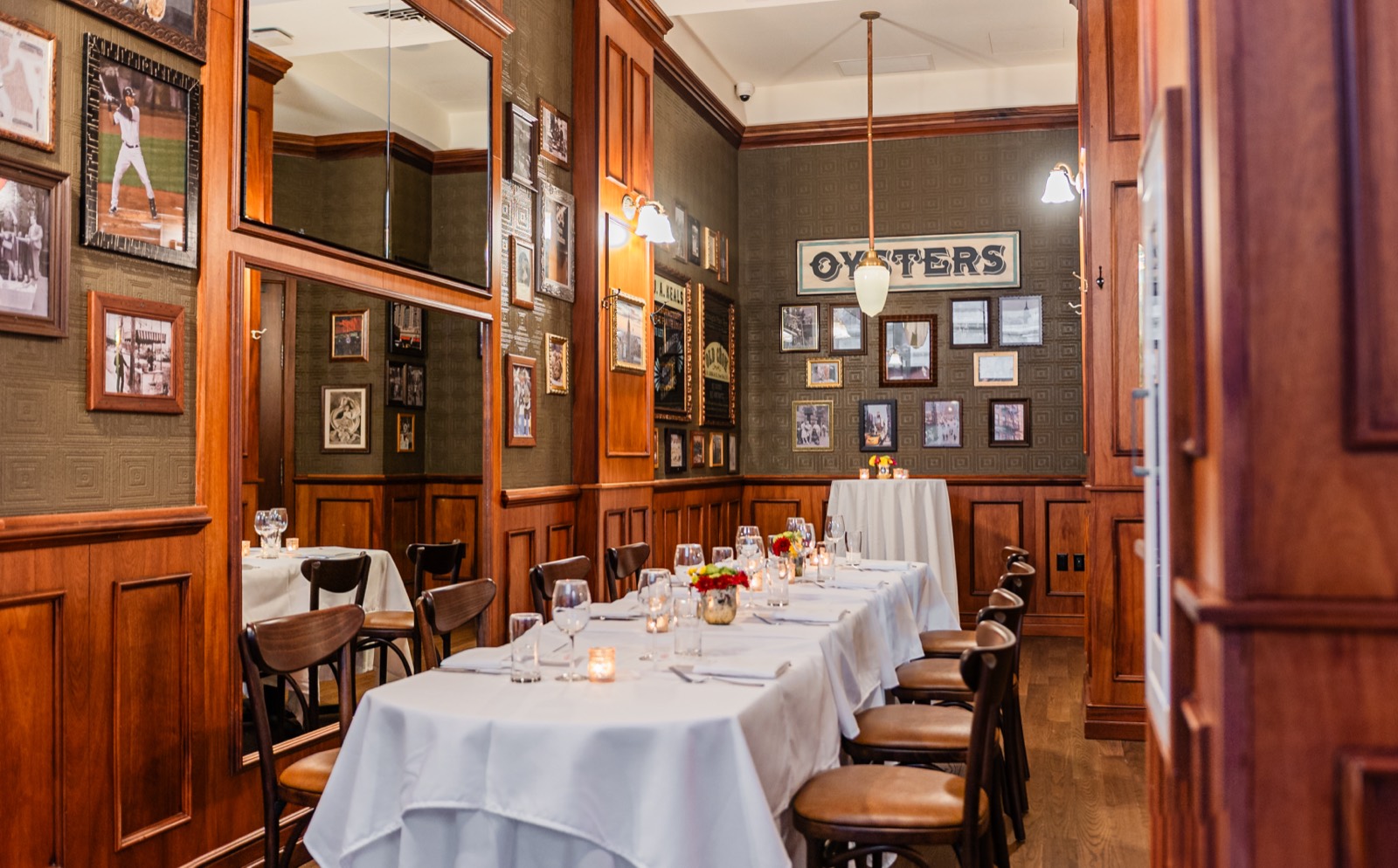 PJ Clarke's interior photography in New York City by Foreign Kollective