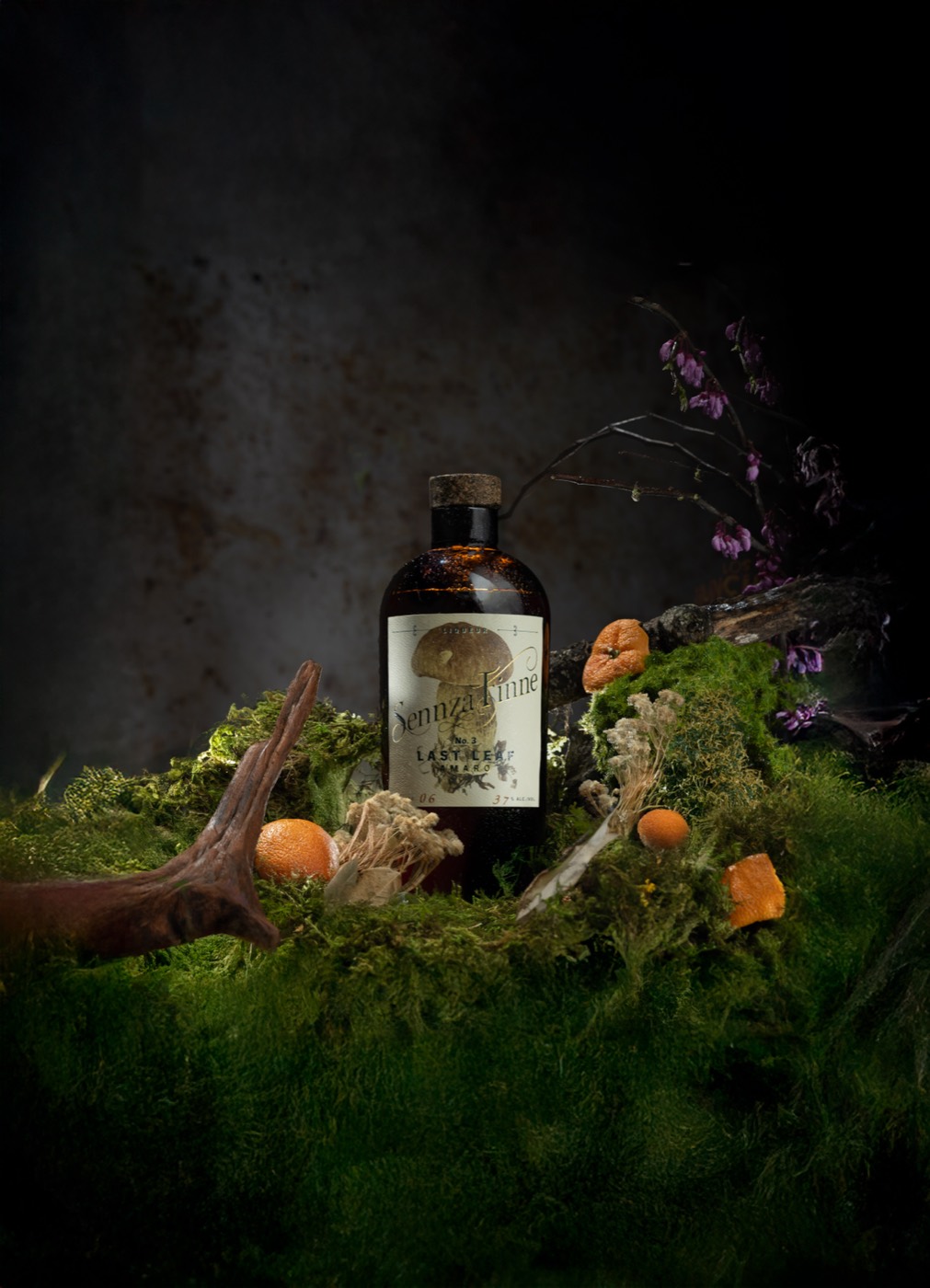 Sennza Finne product photography by Foreign Kollective in New York City